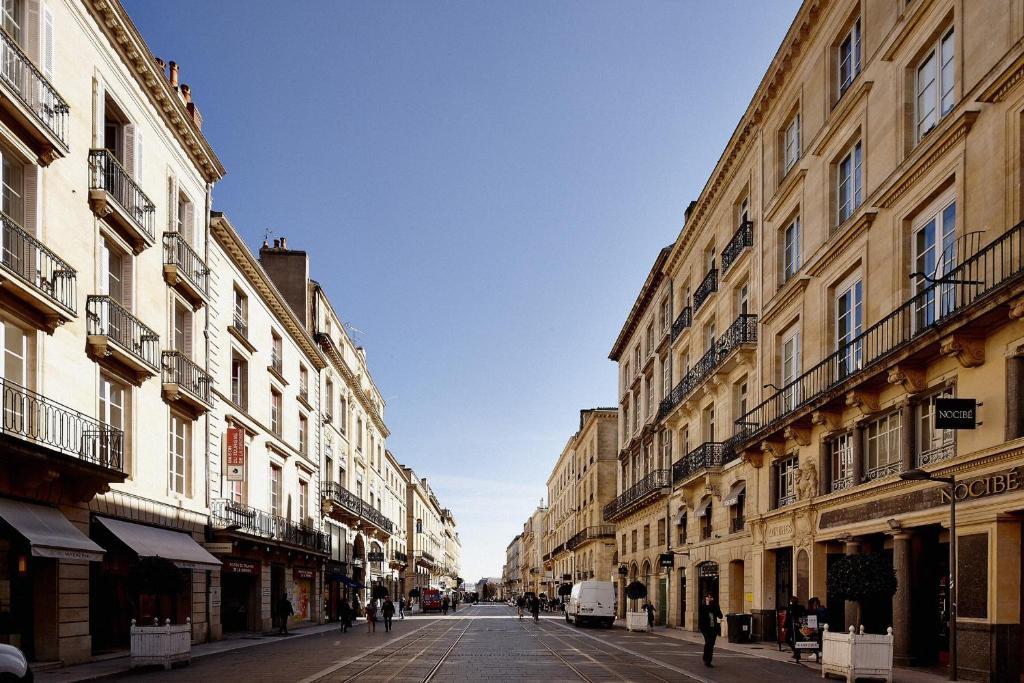 Maison D'Hotes Bordeaux Centre Le Patio De L'Intendance Eksteriør billede